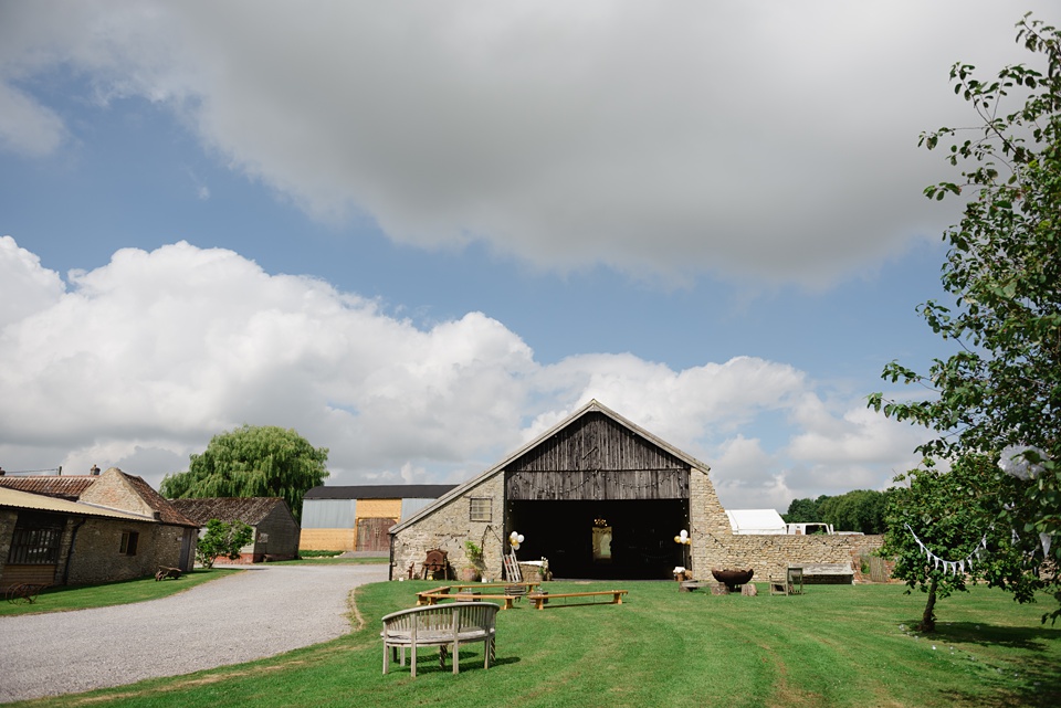 Barn Wedding Somerset,Somerset Wedding Photographer